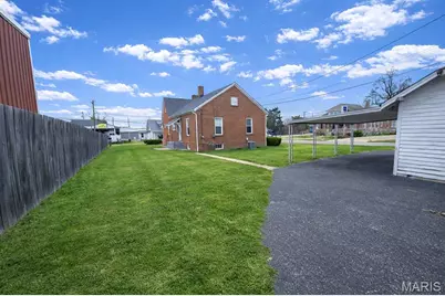 111 W 2nd Street N, Wright City, MO 63390 - Photo 3