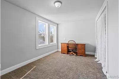 20 W Springfield Road, Saint Clair, MO 63077 - Photo 17