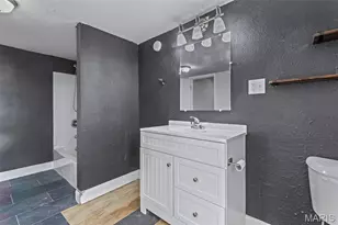 20 W Springfield Rd, Saint Clair, MO 63077 - Photo 23