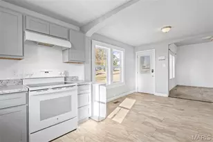 20 W Springfield Rd, Saint Clair, MO 63077 - Photo 13