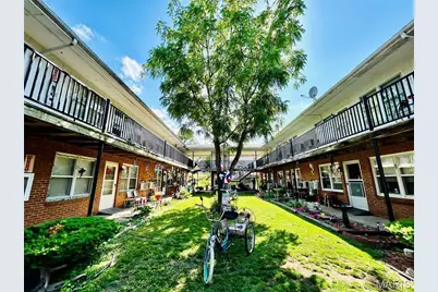 207 S 5th Street, Louisiana, MO 63353 - Photo 1