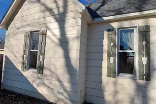 300 S Mine La Motte St, Fredericktown, MO 63645 - Photo 3