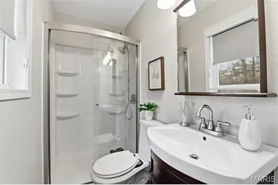 683 Greenholme Court, Fenton, MO 63026 - Photo 13