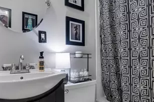 400 Corona Ct, Webster Groves, MO 63119 - Photo 15