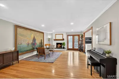 13290 Kenroyal Drive, Saint Louis, MO 63131 - Photo 9