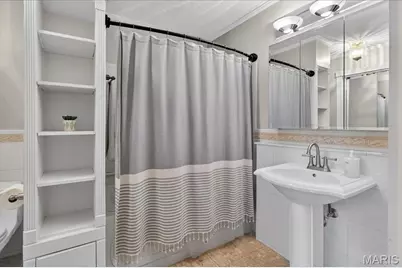 13290 Kenroyal Drive, Saint Louis, MO 63131 - Photo 29