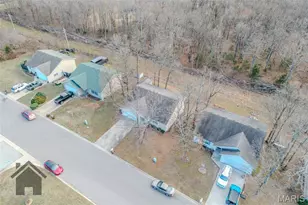 1402 Raspberry Dr, Lebanon, MO 65536 - Photo 43