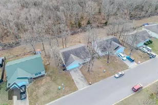 1402 Raspberry Dr, Lebanon, MO 65536 - Photo 41