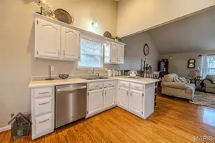 1402 Raspberry Dr, Lebanon, MO 65536 - Photo 15
