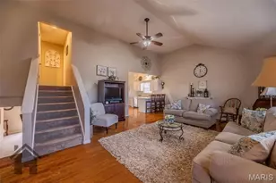 1402 Raspberry Dr, Lebanon, MO 65536 - Photo 5