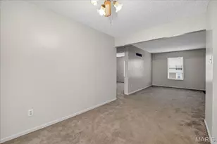 758 Delray Dr, Saint Peters, MO 63376 - Photo 7