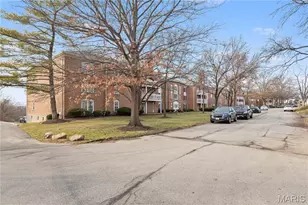 974 Claytonbrook Dr, Ballwin, MO 63011 - Photo 29