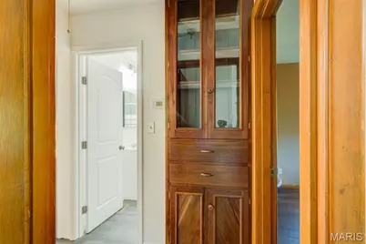 7647 Genesta Street, Saint Louis, MO 63123 - Photo 29