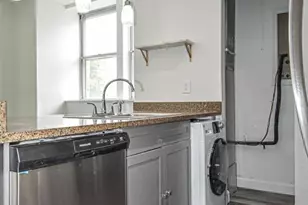 5330 Pershing Ave, Saint Louis, MO 63112 - Photo 19