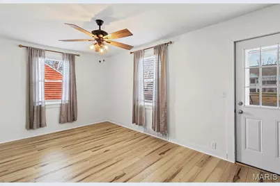 517 Austin Street, Saint Genevieve, MO 63670 - Photo 13