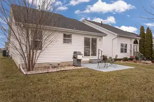 1602 Homefield Meadows Dr, O'Fallon, MO 63366 - Photo 19