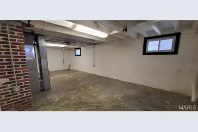 443 Erber Drive, Kirkwood, MO 63122 - Photo 13