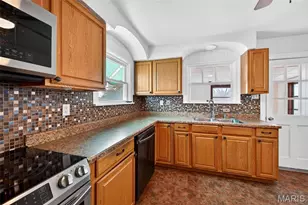 3716 Bobring Ave, Saint Louis, MO 63125 - Photo 9