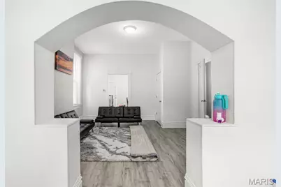 4248 Norfolk Avenue, Saint Louis, MO 63110 - Photo 7