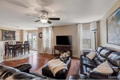 643 Country Heights Drive, Lake Saint Louis, MO 63367 - Photo 7