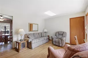 4011 Kathleen Pl, Saint Peters, MO 63376 - Photo 3