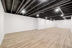 2838 Flintwood Dr, Saint Louis, MO 63129 - Photo 33