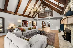 2209 Ridgley Woods Dr, Clarkson Valley, MO 63005 - Photo 7