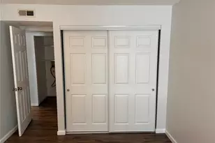 585 Coeur de Royale Dr, Creve Coeur, MO 63141 - Photo 27