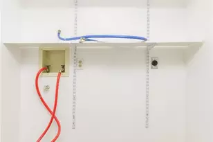 585 Coeur de Royale Dr, Creve Coeur, MO 63141 - Photo 29