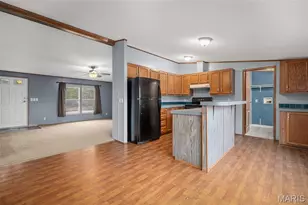 184 Finney Lake Dr, Robertsville, MO 63072 - Photo 7