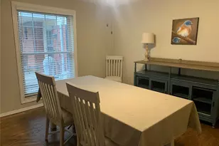 1521 Hedgeford Dr, Chesterfield, MO 63017 - Photo 9