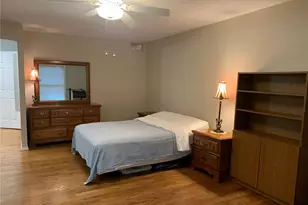 1521 Hedgeford Dr, Chesterfield, MO 63017 - Photo 13