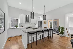 3810 Olive St, Saint Louis, MO 63108 - Photo 7