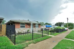6968 Lansdowne Ave, Saint Louis, MO 63109 - Photo 3