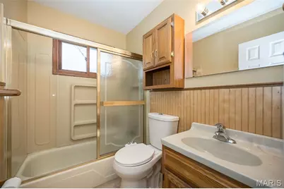 2082 Marrisa Drive, Florissant, MO 63031 - Photo 17
