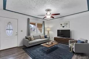 934 Silverstone Dr, Saint Charles, MO 63303 - Photo 3