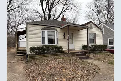 414 Superior Drive, Ferguson, MO 63135 - Photo 1