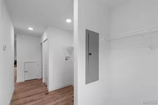 3910 Walsh St, Saint Louis, MO 63116 - Photo 9