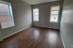 3926 Tholozan Ave, Saint Louis, MO 63116 - Photo 5