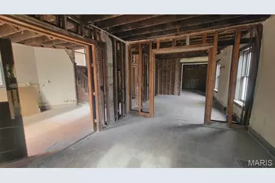 4253 Westminster Place, Saint Louis, MO 63108 - Photo 3