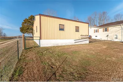 18105 Highway 8, St James, MO 65559 - Photo 25