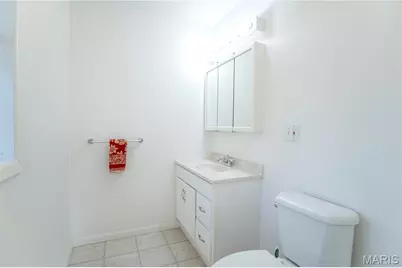 18105 Highway 8, St James, MO 65559 - Photo 17