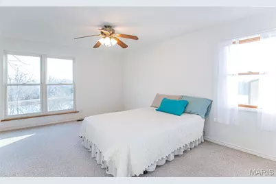 18105 Highway 8, St James, MO 65559 - Photo 11