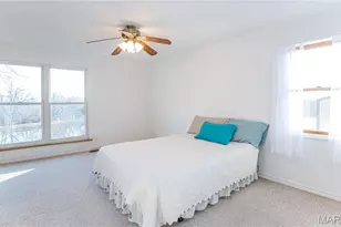 18105 Hwy 8, St James, MO 65559 - Photo 11