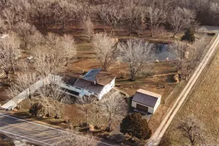 18105 Hwy 8, St James, MO 65559 - Photo 41