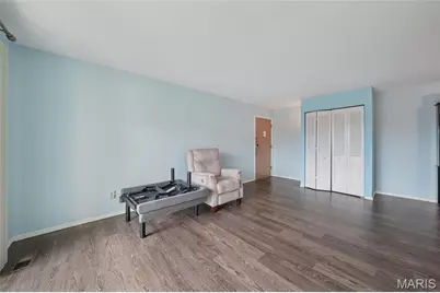 11872 Cresta Verde Drive #D, Saint Louis, MO 63146 - Photo 9