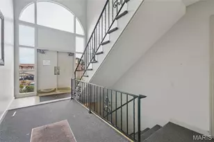 11872 Cresta Verde Dr, Saint Louis, MO 63146 - Photo 5