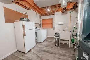 624 Sandy Oak Dr, Manchester, MO 63021 - Photo 29