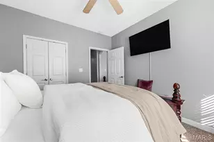 2706 Mcknight Crossing Ct, Saint Louis, MO 63124 - Photo 11