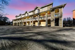 2706 Mcknight Crossing Ct, Saint Louis, MO 63124 - Photo 17